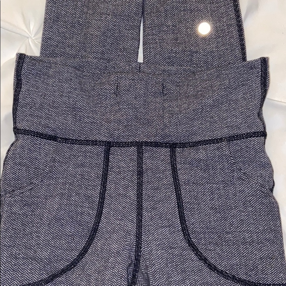 Lululemon pants